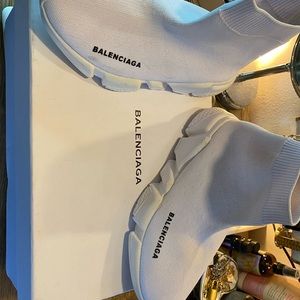 Balenciaga Slip Runners